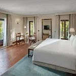 מלון Mandarin Oriental, Di 5*