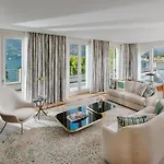 מלון Mandarin Oriental, Di 5*
