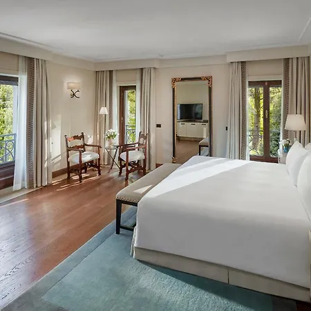 Mandarin Oriental, Di Hotel