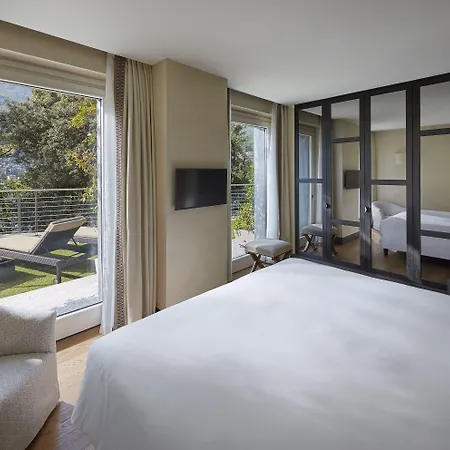 Hotel Mandarin Oriental, Di